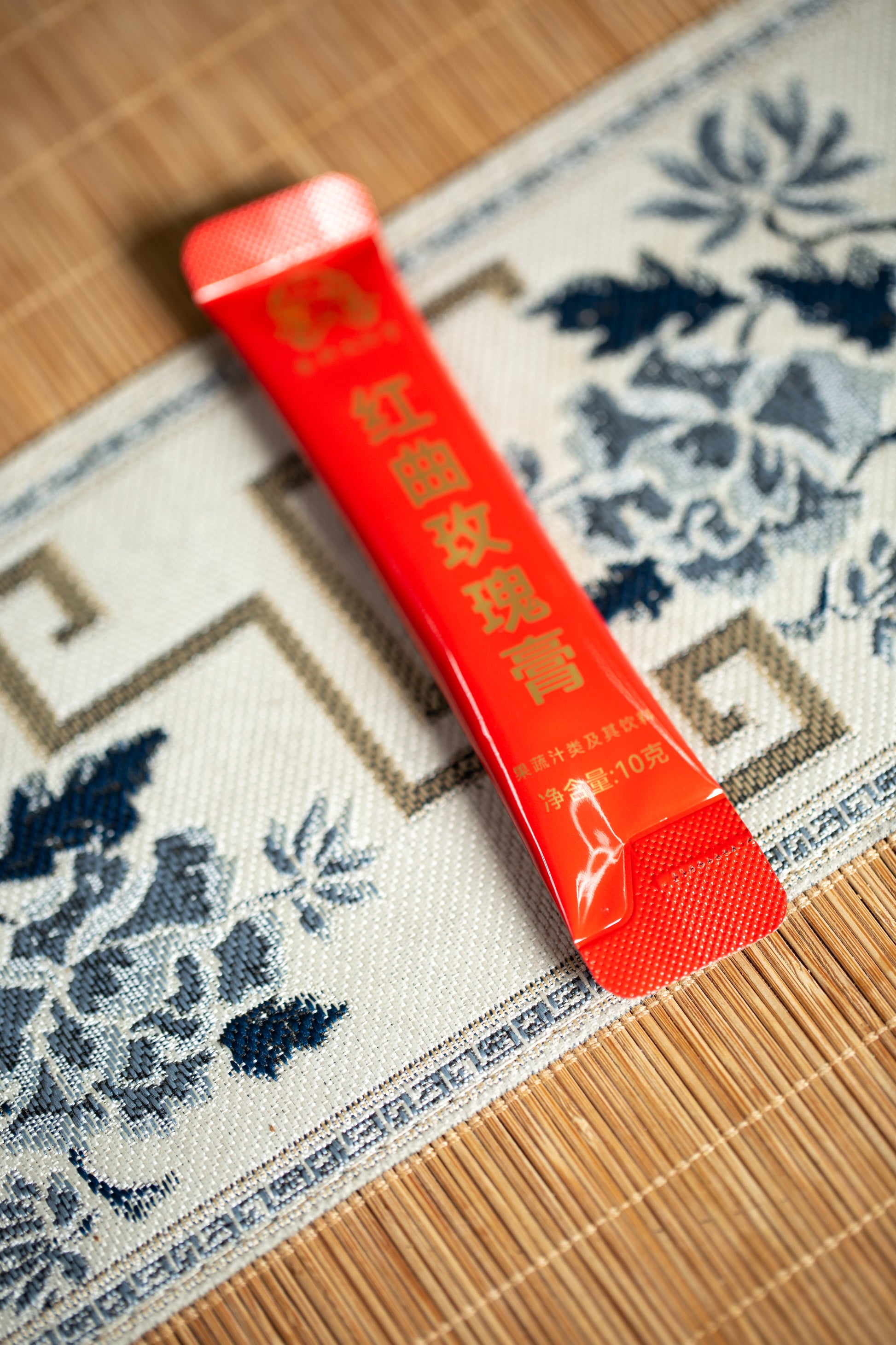 Red yeast rose paste